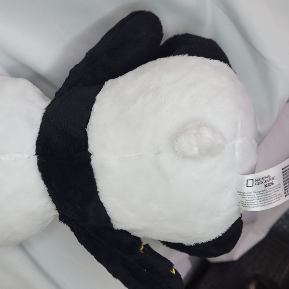 Kids National Geographic Panda Bear plush good used condition kohls cares - Picture 8 of 8